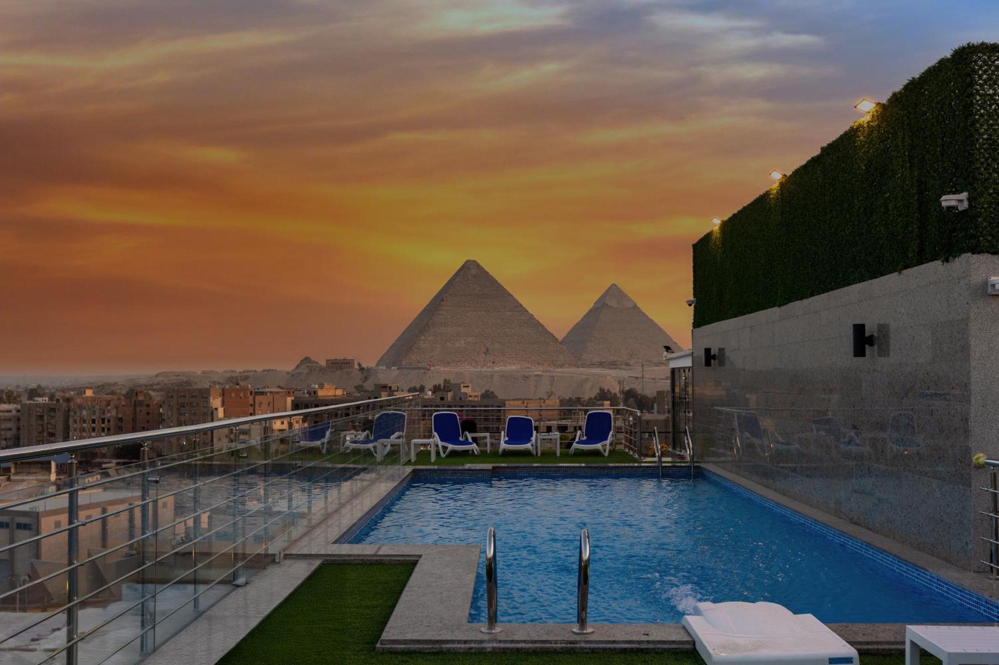 Gold'S Pyramids Hotel Al Kawm al Akhdar Extérieur photo